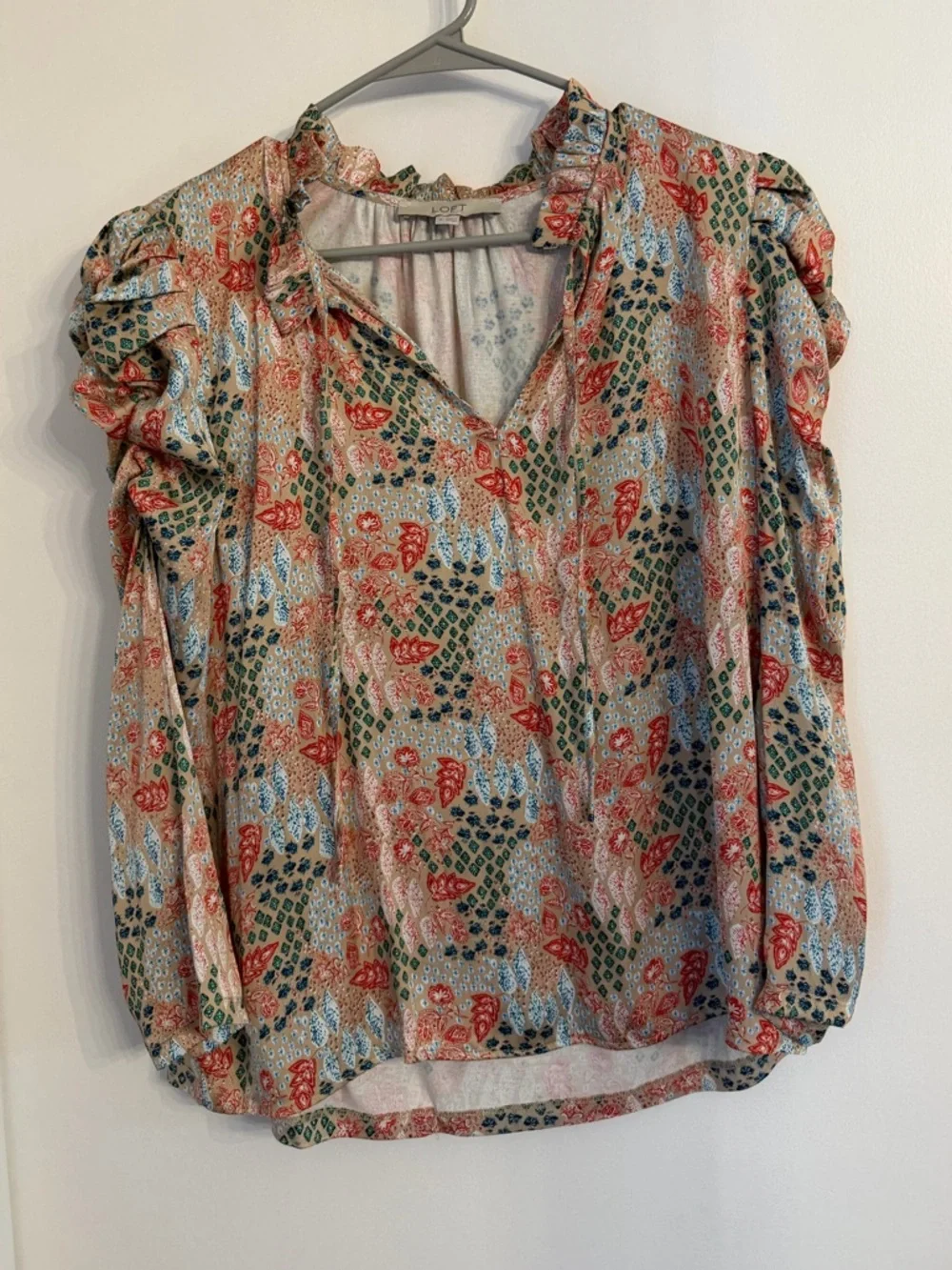 LOFT Floral Cinched Sleeve Tie Neck Mixed Media Blouse Top Sz M